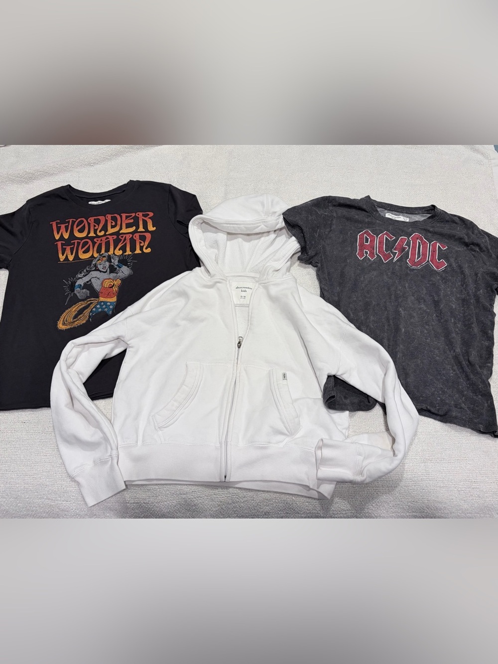 Abercrombie Kids Girls Bundle 11/12 13/14 AC/DC Wonder Woman Hoodie Tees